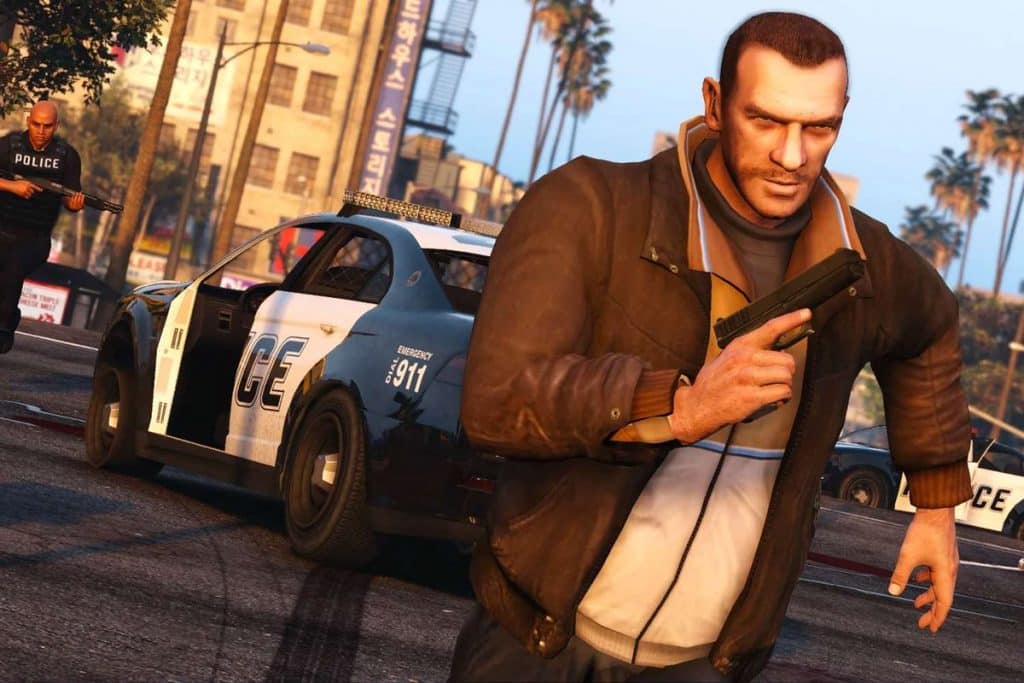 Niko Bellic huyendo de la Policía de GTA